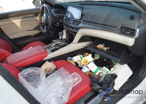 2021 Honda Accord Lx z USA, uszkodzony, nr VIN 1HGCV1F16MA038967